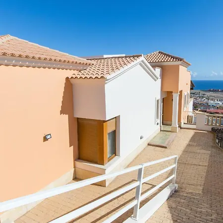 Anaiaks Holiday home